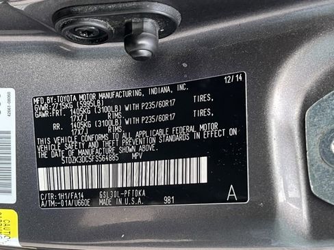 Used 2015 Toyota Sienna L image 29