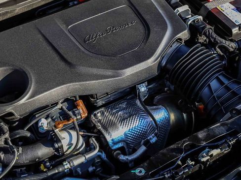 Used 2024 Alfa Romeo Tonale Ti w/ Active Assist Package image 29