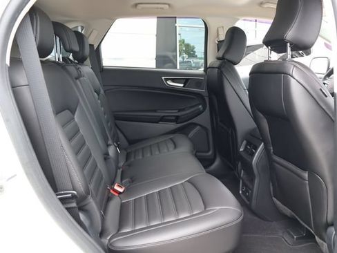Used 2021 Ford Edge SEL w/ Convenience Package AWD/4WD image 21