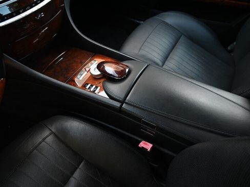 Used 2009 Mercedes-Benz CL 600 image 38