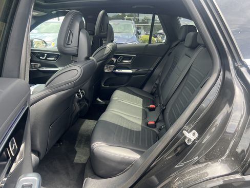 Certified 2025 Mercedes-Benz GLC 300 4MATIC image 33