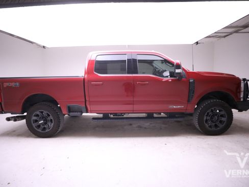 Used 2023 Ford F250 Lariat w/ Lariat Ultimate Package image 5