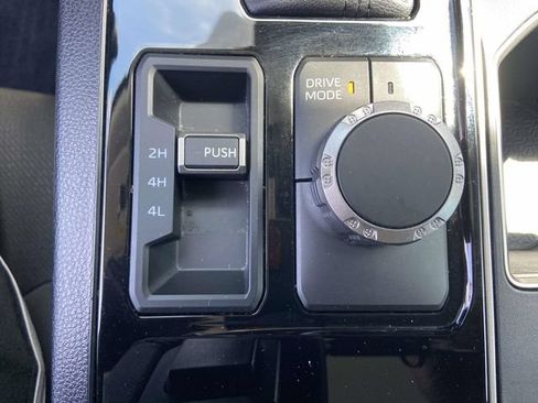 Used 2024 Toyota Tundra SR5 w/ SR5 Convenience Package AWD/4WD image 29