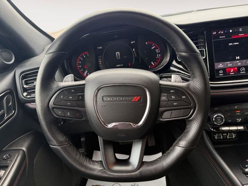 Used 2025 Dodge Durango GT AWD/4WD image 16