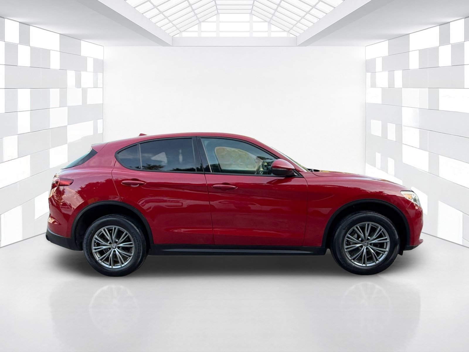 Used 2023 Alfa Romeo Stelvio Sprint RWD image 8