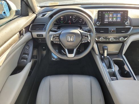 Certified 2020 Honda Accord EX image 11