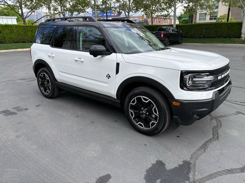Used 2025 Ford Bronco Sport Outer Banks w/ Outer Banks Tech Package+ AWD/4WD image 6