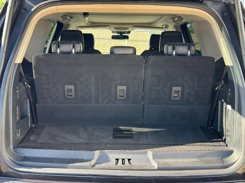 Used 2021 Ford Expedition Platinum AWD/4WD image 9
