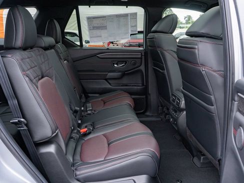 New 2026 Honda Pilot Black Edition image 15