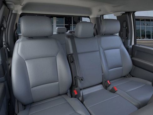 New 2026 Ford F550 4x4 Supercab Super Duty image 10