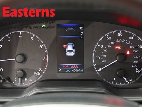 Used 2025 Toyota Corolla Cross LE FWD image 17