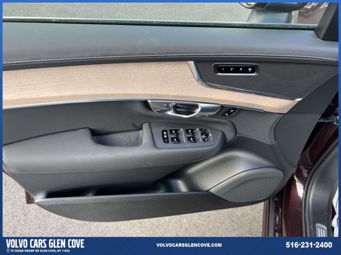 Certified 2025 Volvo XC90 B5 Core w/ Climate Package image 14