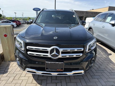 Certified 2023 Mercedes-Benz GLB 250 4MATIC image 3