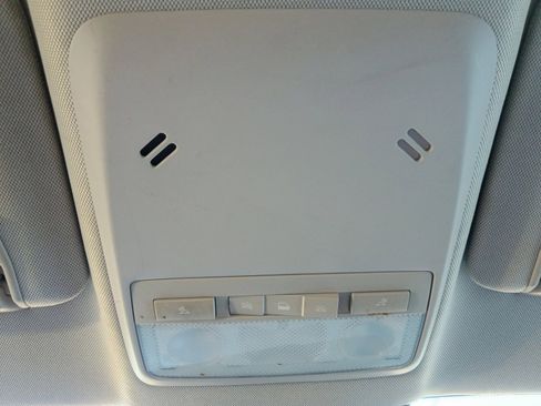 Used 2019 Buick Encore Preferred image 18