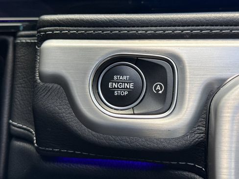 Used 2022 Mercedes-Benz G 550 w/ Exclusive Interior Package image 25