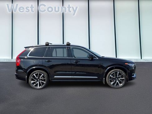 Used 2023 Volvo XC90 B6 Plus w/ Protection Package image 2