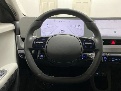 Used 2024 Hyundai Ioniq 5 SEL RWD image 12