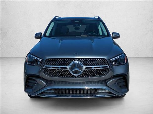 Used 2025 Mercedes-Benz GLE 350 4MATIC image 2