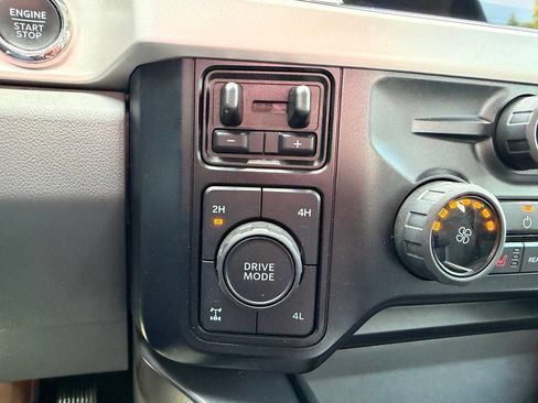Used 2024 Ford F350 XLT w/ Black Appearance Package AWD/4WD image 27