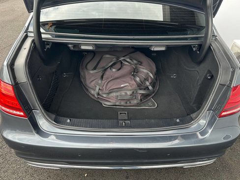 Used 2016 Mercedes-Benz E 400 Sedan image 39