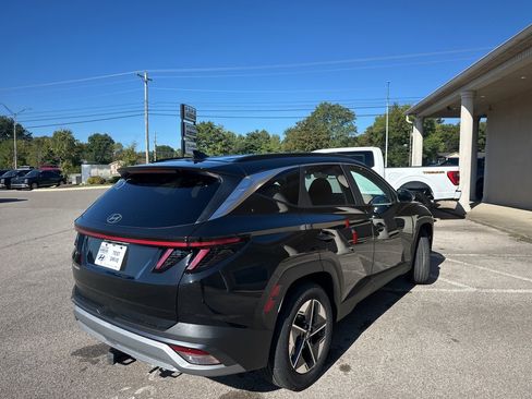 New 2026 Hyundai Tucson SEL image 8