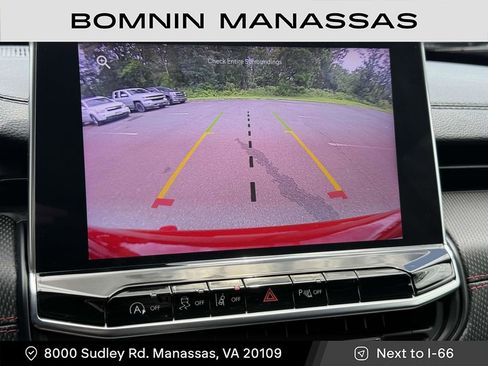 Used 2024 Jeep Compass Trailhawk image 19