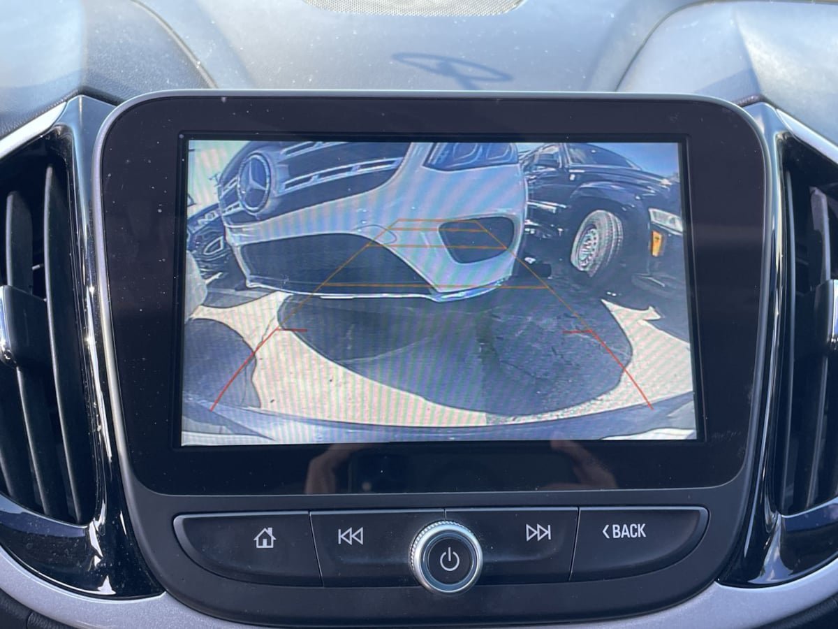 Used 2018 Chevrolet Volt LT FWD image 12