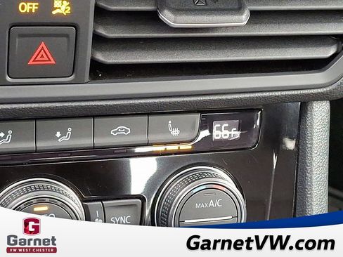 Certified 2023 Volkswagen Jetta GLI Autobahn w/ GLI Black Package image 24