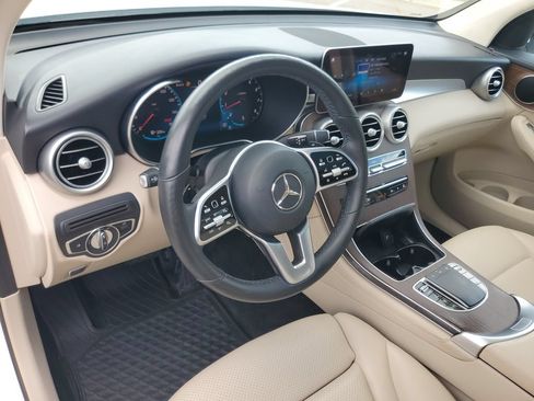 Used 2020 Mercedes-Benz GLC 300 4MATIC image 18