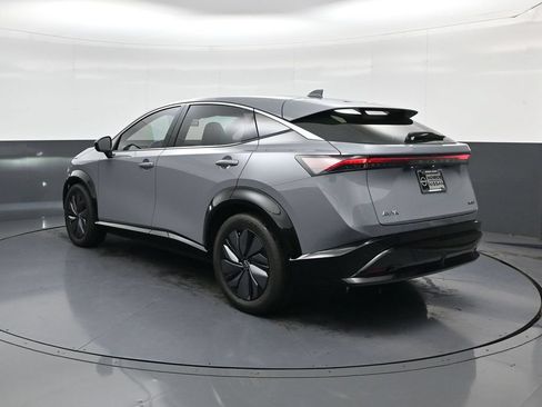 Used 2024 Nissan Ariya FWD image 7
