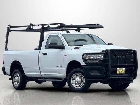Used 2022 RAM 2500 Tradesman image 2