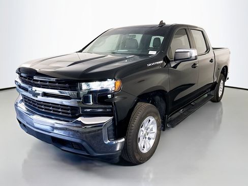 Used 2021 Chevrolet Silverado 1500 LT RWD image 4