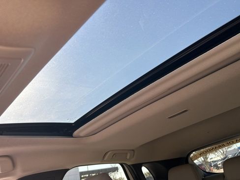 Used 2025 MAZDA CX-30 AWD 2.5 S w/ Preferred Package image 4