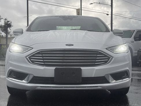 Used 2018 Ford Fusion SE w/ Equipment Group 602A image 10