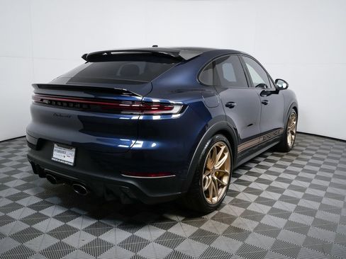 Certified 2025 Porsche Cayenne Turbo GT image 27