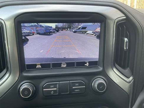 Used 2021 Chevrolet Silverado 1500 LT w/ Z71 Off-Road Package image 24