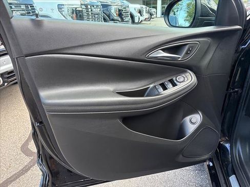 Used 2023 Buick Encore GX Select w/ Sport Touring Package FWD image 21