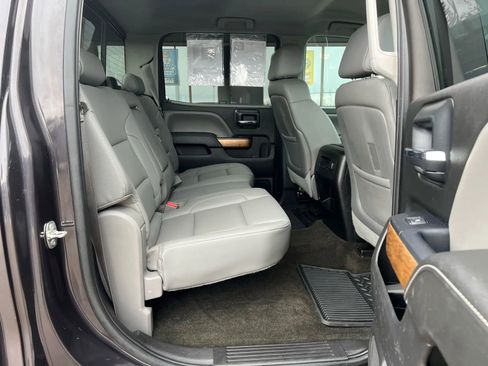 Used 2015 Chevrolet Silverado 3500 LTZ w/ Duramax Plus Package image 18