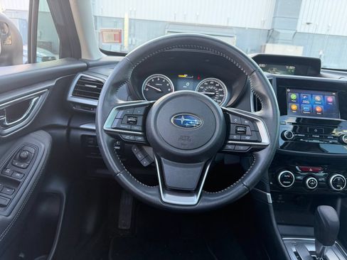 Used 2023 Subaru Forester Premium AWD/4WD image 8
