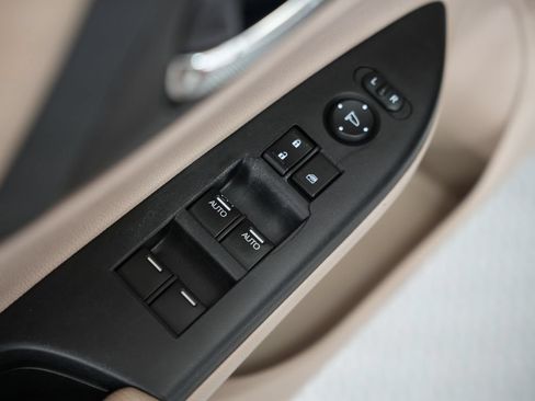 Used 2014 Honda Accord EX-L image 45