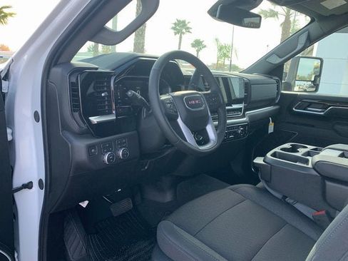 New 2026 GMC Sierra 2500 SLE w/ SLE Value Package; image 14