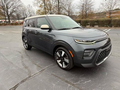 Used 2020 Kia Soul EX w/ Option Group 015 FWD image 3