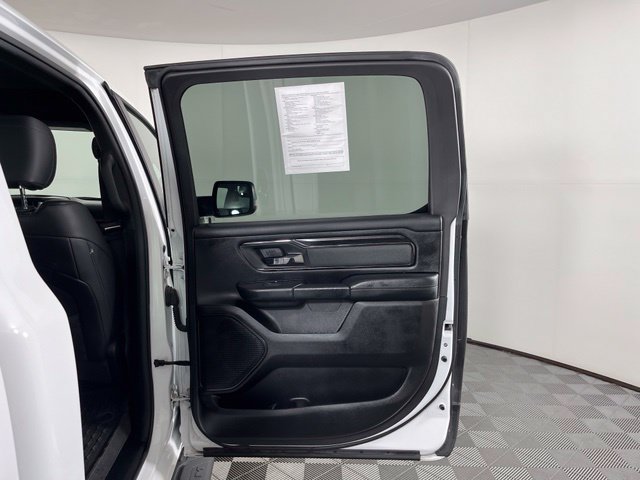 Used 2023 RAM 1500 Big Horn AWD/4WD image 39