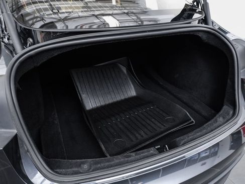 Used 2025 Tesla Model 3 Long Range RWD image 42