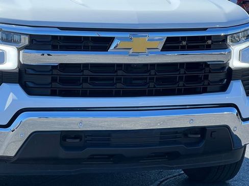 New 2026 Chevrolet Silverado 1500 LT w/ Safety Package AWD/4WD image 39