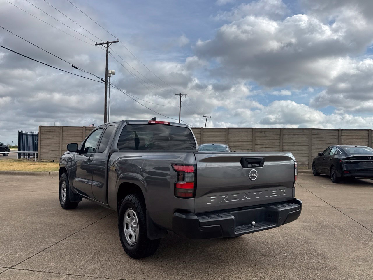 Used 2022 Nissan Frontier S w/ Technology Package AWD/4WD image 16