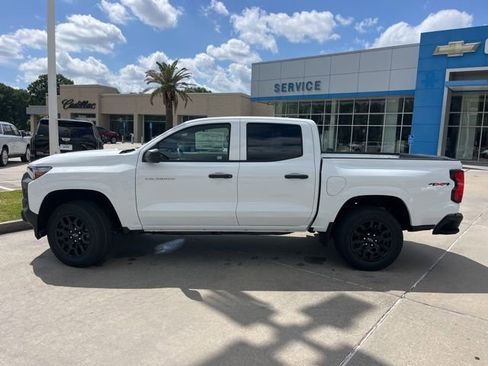 New 2026 Chevrolet Colorado W/T w/ WT Custom Package AWD/4WD image 3
