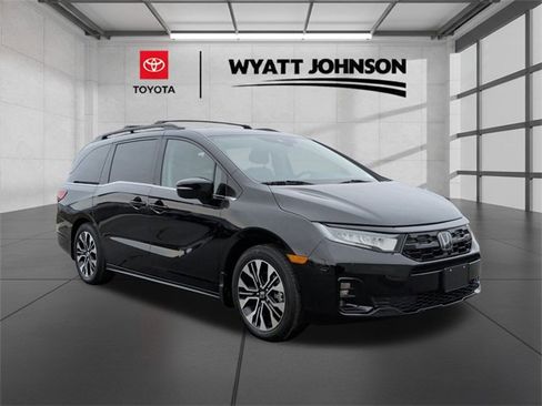 Used 2025 Honda Odyssey Elite image 7