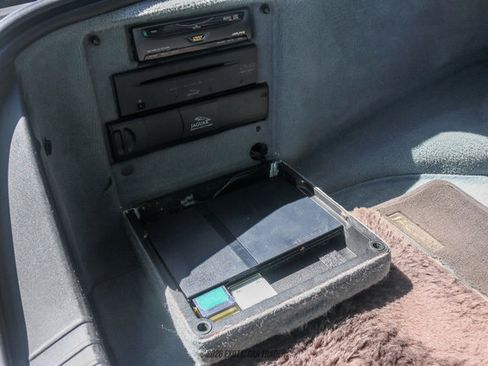 Used 2006 Jaguar XJ Vanden Plas Super V8 Portfolio RWD image 61