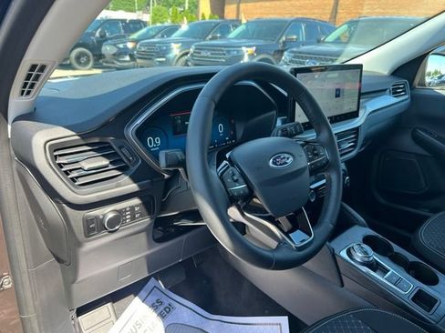 Certified 2023 Ford Escape Active w/ Tech Pack #2 AWD/4WD image 6